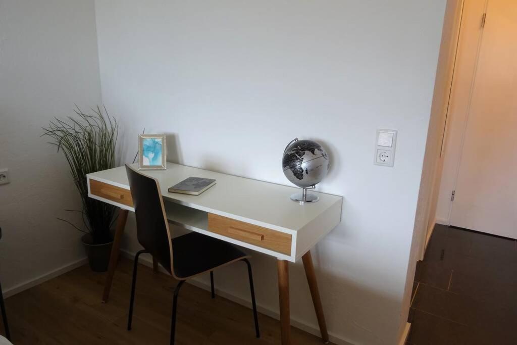 Modernes Apartment mit Traumhaftem Blick ins Grüne Bräunlingen Exterior foto