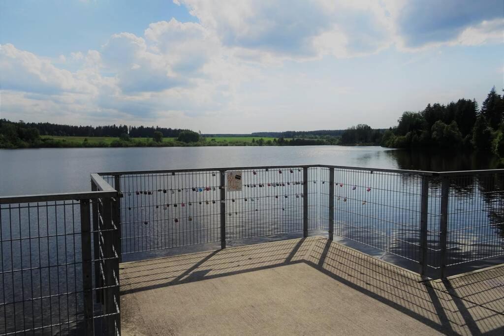 Modernes Apartment mit Traumhaftem Blick ins Grüne Bräunlingen Exterior foto